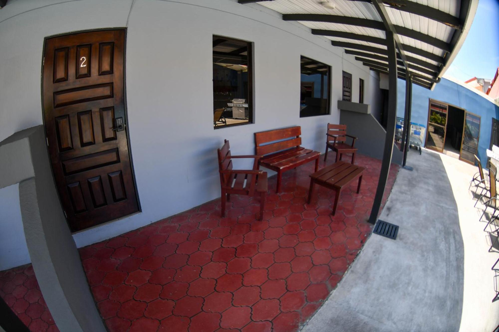 Republik Hotel, Bistro And Nightclub On Site Jaco Exterior photo